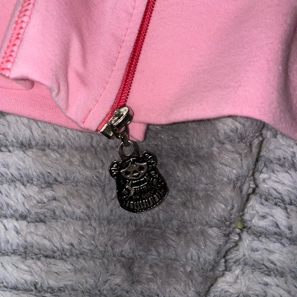 Ay Guay! Authentic pink sweater with little dolls. NWT size medium - Picture 5 of 8